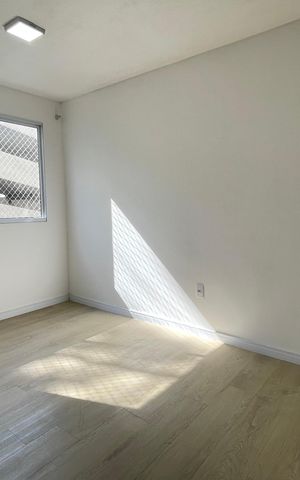 Apartamento à venda com 45m², 2 quartos e 1 vaga Apartamento à venda com 45m², 2 quartos e 1 vagaSala