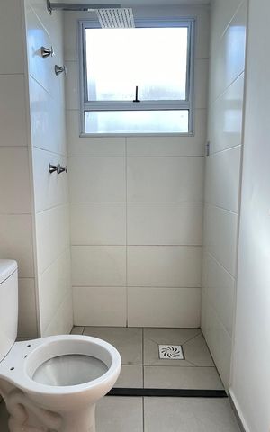 Apartamento à venda com 45m², 2 quartos e 1 vaga Apartamento à venda com 45m², 2 quartos e 1 vagaBanheiro