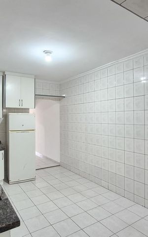 Casa à venda com 240m², 3 quartos e 2 vagas Casa à venda com 240m², 3 quartos e 2 vagasCozinha