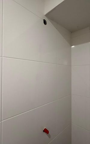 Casa de condomínio à venda com 150m², 3 quartos e 1 vaga Casa de condomínio à venda com 150m², 3 quartos e 1 vagaBanheiro Social