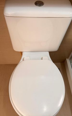 Casa de condomínio à venda com 150m², 3 quartos e 1 vaga Casa de condomínio à venda com 150m², 3 quartos e 1 vagaSuíte - Banheiro