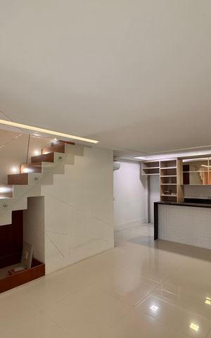 Casa de condomínio à venda com 150m², 3 quartos e 1 vaga Casa de condomínio à venda com 150m², 3 quartos e 1 vagaSala
