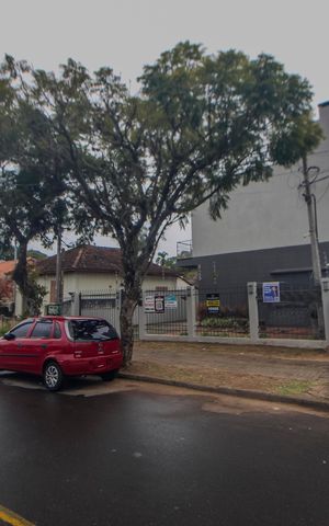 Casa de condomínio à venda com 90m², 2 quartos e 1 vaga Casa de condomínio à venda com 90m², 2 quartos e 1 vagaFachada