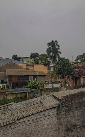 Casa de condomínio à venda com 90m², 2 quartos e 1 vaga Casa de condomínio à venda com 90m², 2 quartos e 1 vagaVista