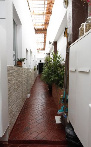 Casa à venda com 125m², 4 quartos e sem vagaCorredor