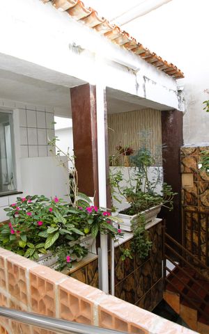 Casa à venda com 125m², 4 quartos e sem vagaÁrea de Serviço