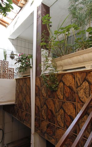 Casa à venda com 125m², 4 quartos e sem vagaEscada