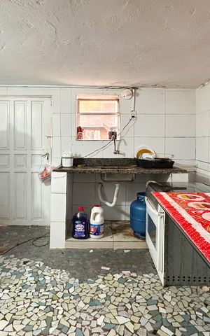 Casa à venda com 210m², 4 quartos e 2 vagas Casa à venda com 210m², 4 quartos e 2 vagasCozinha - Casa 3