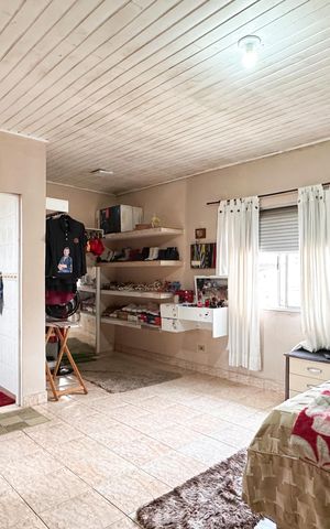 Casa à venda com 210m², 4 quartos e 2 vagas Casa à venda com 210m², 4 quartos e 2 vagasSuíte - Casa 1