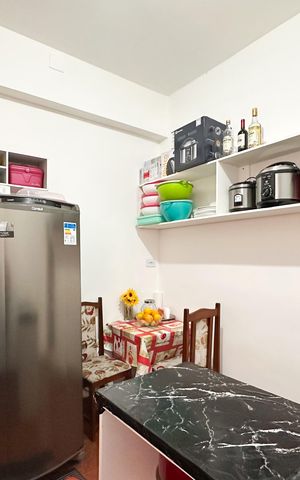 Casa à venda com 210m², 4 quartos e 2 vagas Casa à venda com 210m², 4 quartos e 2 vagasCozinha - Casa 1