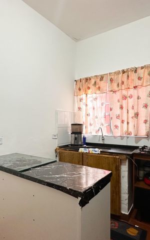 Casa à venda com 210m², 4 quartos e 2 vagas Casa à venda com 210m², 4 quartos e 2 vagasCozinha - Casa 1