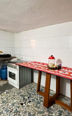 Casa à venda com 210m², 4 quartos e 2 vagas Casa à venda com 210m², 4 quartos e 2 vagasCozinha - Casa 3