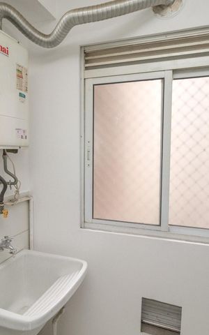 Apartamento à venda com 61m², 3 quartos e 1 vaga Apartamento à venda com 61m², 3 quartos e 1 vagaÁrea de Serviço