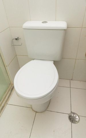 Apartamento à venda com 61m², 3 quartos e 1 vaga Apartamento à venda com 61m², 3 quartos e 1 vagaBanheiro da Suíte