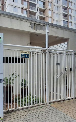 Apartamento à venda com 61m², 3 quartos e 1 vaga Apartamento à venda com 61m², 3 quartos e 1 vagaFachada e portaria