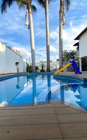 Casa à venda com 500m², 3 quartos e 5 vagasÁrea externa