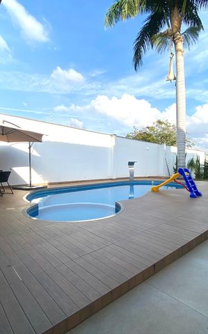 Casa à venda com 500m², 3 quartos e 5 vagasÁrea externa