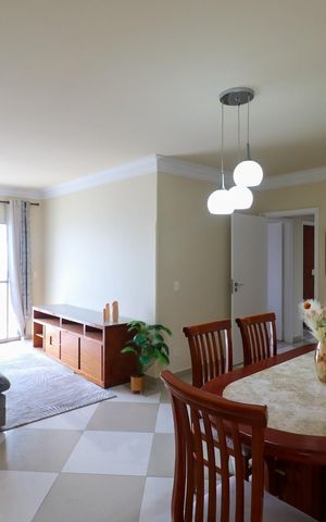 Apartamento para alugar com 140m², 3 quartos e 2 vagas Apartamento para alugar com 140m², 3 quartos e 2 vagasSala