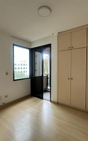 Apartamento à venda com 164m², 3 quartos e 2 vagas Apartamento à venda com 164m², 3 quartos e 2 vagasSuíte 3