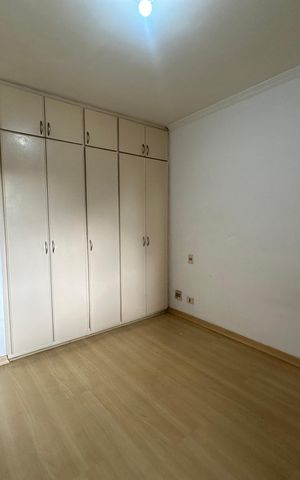 Apartamento à venda com 164m², 3 quartos e 2 vagas Apartamento à venda com 164m², 3 quartos e 2 vagasSuíte 2