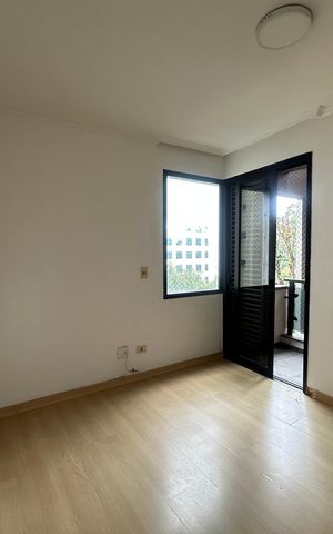 Apartamento à venda com 164m², 3 quartos e 2 vagas Apartamento à venda com 164m², 3 quartos e 2 vagasSuíte 3
