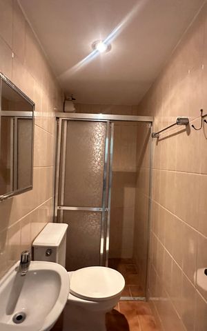 Apartamento à venda com 164m², 3 quartos e 2 vagas Apartamento à venda com 164m², 3 quartos e 2 vagasBanheiro de serviço