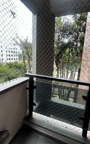 Apartamento à venda com 164m², 3 quartos e 2 vagas Apartamento à venda com 164m², 3 quartos e 2 vagasVaranda