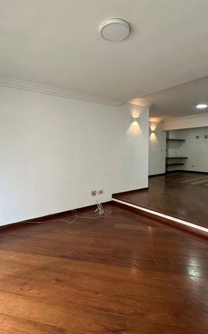 Apartamento à venda com 164m², 3 quartos e 2 vagas Apartamento à venda com 164m², 3 quartos e 2 vagasSala