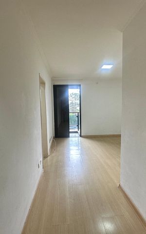 Apartamento à venda com 164m², 3 quartos e 2 vagas Apartamento à venda com 164m², 3 quartos e 2 vagasSuíte 1