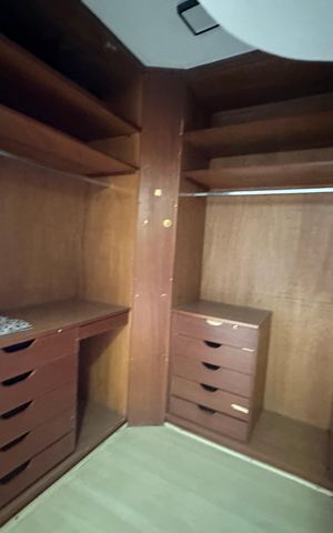 Apartamento à venda com 164m², 3 quartos e 2 vagas Apartamento à venda com 164m², 3 quartos e 2 vagasCloset da suíte 1