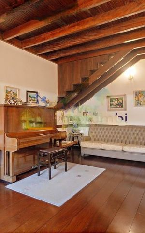 Casa à venda com 333m², 3 quartos e 6 vagas