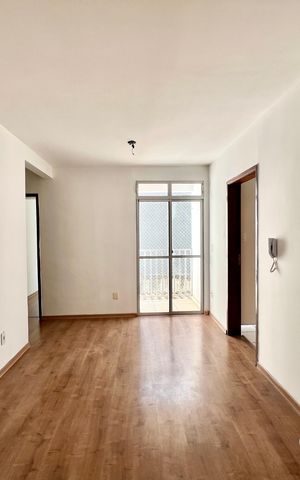 Apartamento à venda com 60m², 3 quartos e 1 vaga Apartamento à venda com 60m², 3 quartos e 1 vagaSala
