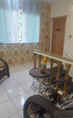 Casa de condomínio à venda com 159m², 4 quartos e 5 vagas Casa de condomínio à venda com 159m², 4 quartos e 5 vagasCorredor