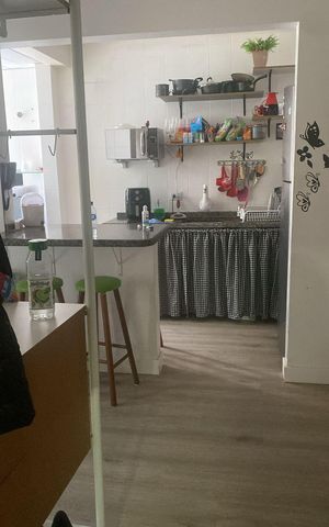 Apartamento para alugar com 45m², 2 quartos e 1 vaga Apartamento para alugar com 45m², 2 quartos e 1 vagaCozinha