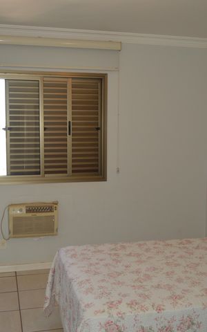 Apartamento para alugar com 178m², 3 quartos e 2 vagasQuarto