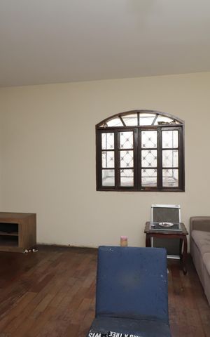 Casa à venda com 600m², 6 quartos e 6 vagasSala