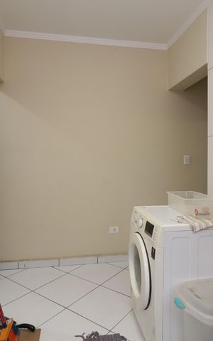 Casa à venda com 600m², 6 quartos e 6 vagasÁrea de Serviço