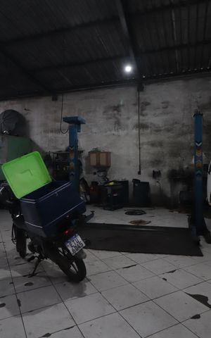 Casa à venda com 600m², 6 quartos e 6 vagasGalpão
