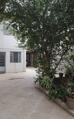 Casa à venda com 600m², 6 quartos e 6 vagasQuintal