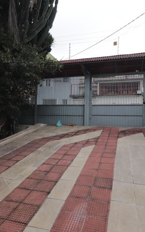 Casa à venda com 600m², 6 quartos e 6 vagasGaragem