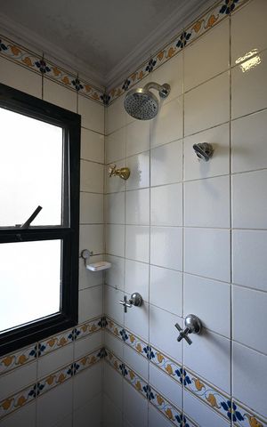 Apartamento à venda com 271m², 5 quartos e 4 vagasBanheiro da Suíte  3