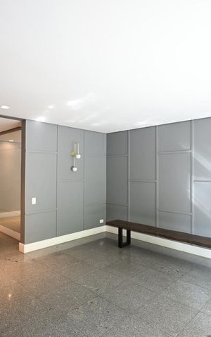 Apartamento à venda com 271m², 5 quartos e 4 vagasHall Social