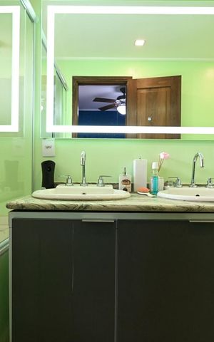 Apartamento à venda com 271m², 5 quartos e 4 vagasBanheiro Suíte 2