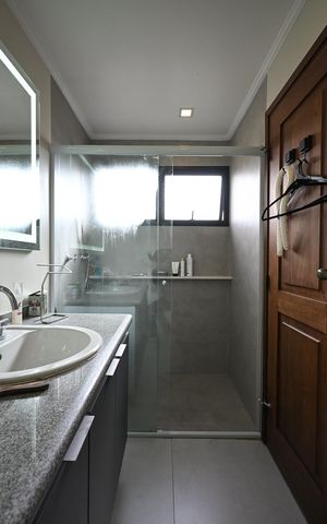 Apartamento à venda com 271m², 5 quartos e 4 vagasBanheiro Suíte 2