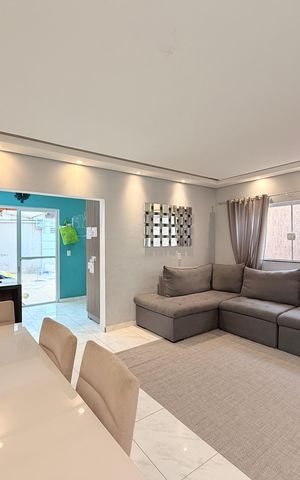 Casa à venda com 169m², 3 quartos e 6 vagasSala