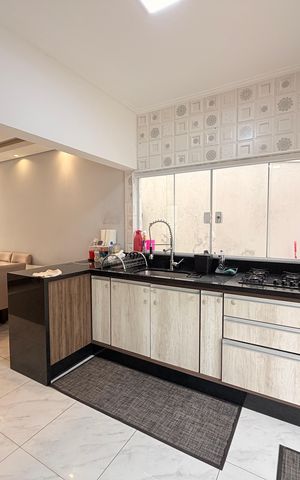 Casa à venda com 169m², 3 quartos e 6 vagasCozinha