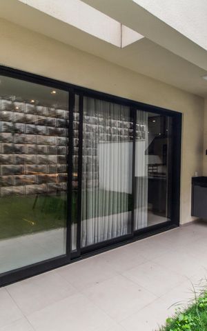Casa de condomínio para alugar com 153m², 3 quartos e 3 vagas Casa de condomínio para alugar com 153m², 3 quartos e 3 vagasÁrea gourmet