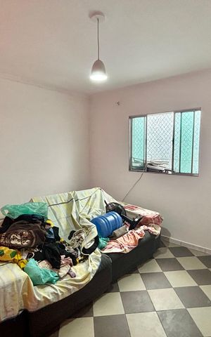 Casa para alugar com 50m², 1 quarto e 1 vaga Casa para alugar com 50m², 1 quarto e 1 vagaSala