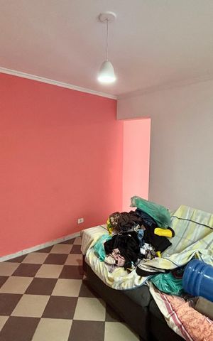 Casa para alugar com 50m², 1 quarto e 1 vaga Casa para alugar com 50m², 1 quarto e 1 vagaSala