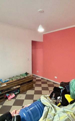 Casa para alugar com 50m², 1 quarto e 1 vaga Casa para alugar com 50m², 1 quarto e 1 vagaSala